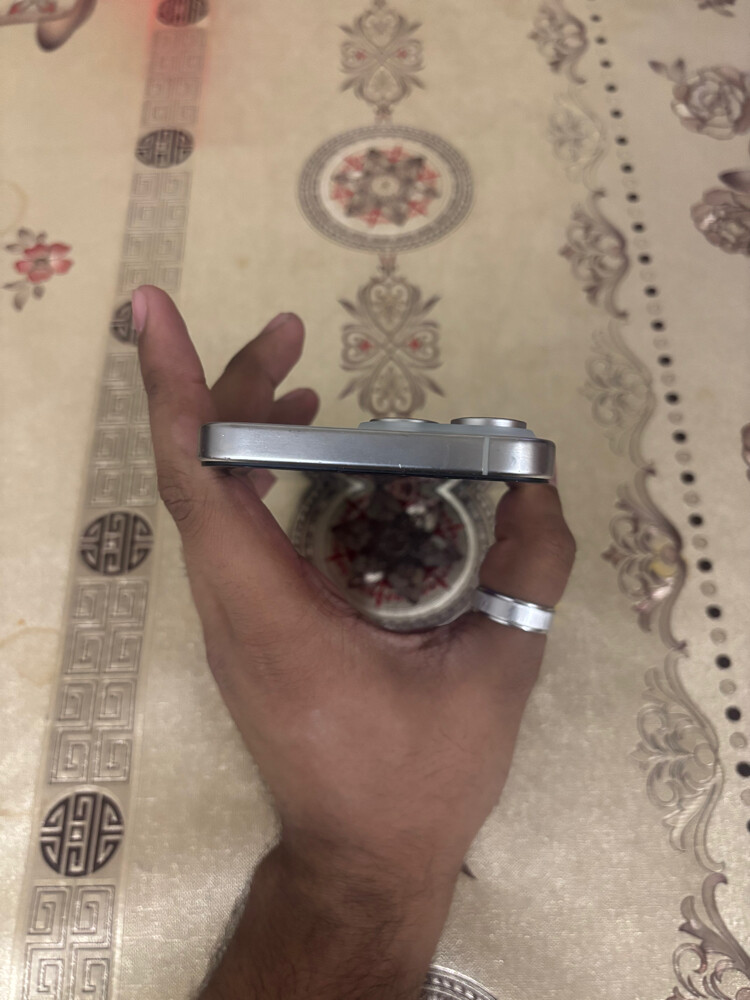  ١٥برو ماكس - 8