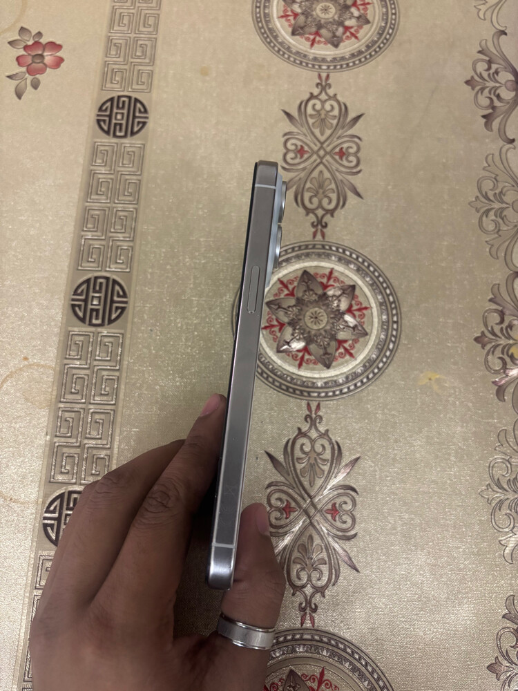  ١٥برو ماكس - 6