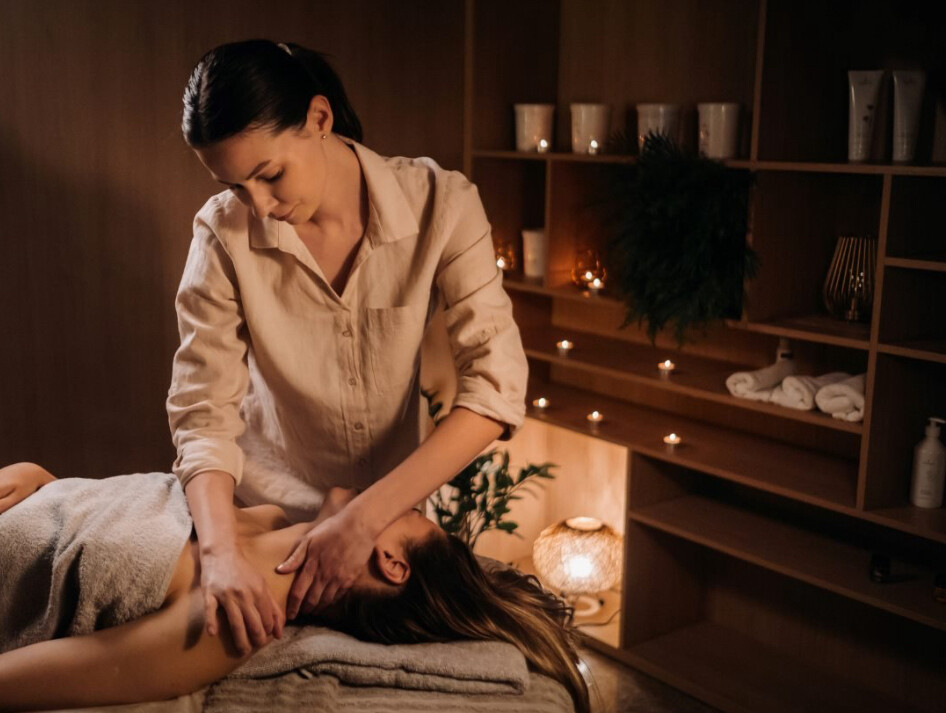 WE ARE HIRING MASSAGE THERAPIST  - 2
