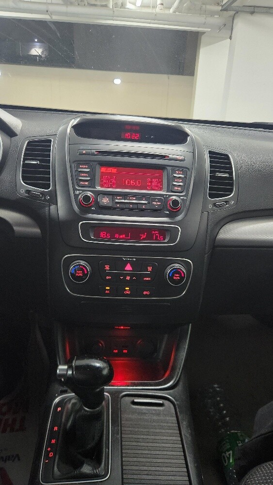 Kia Sorento - 26
