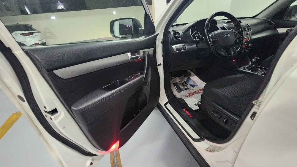 Kia Sorento - 25