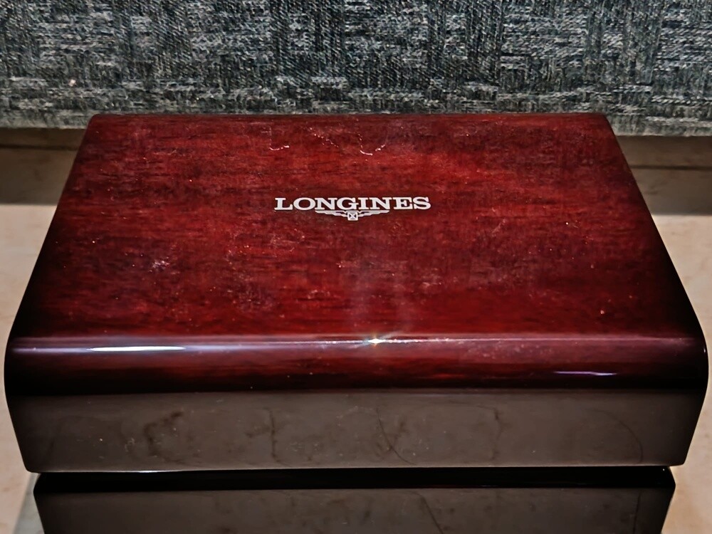 NEW BRAND LONGINES HYDROCONQUEST - 5