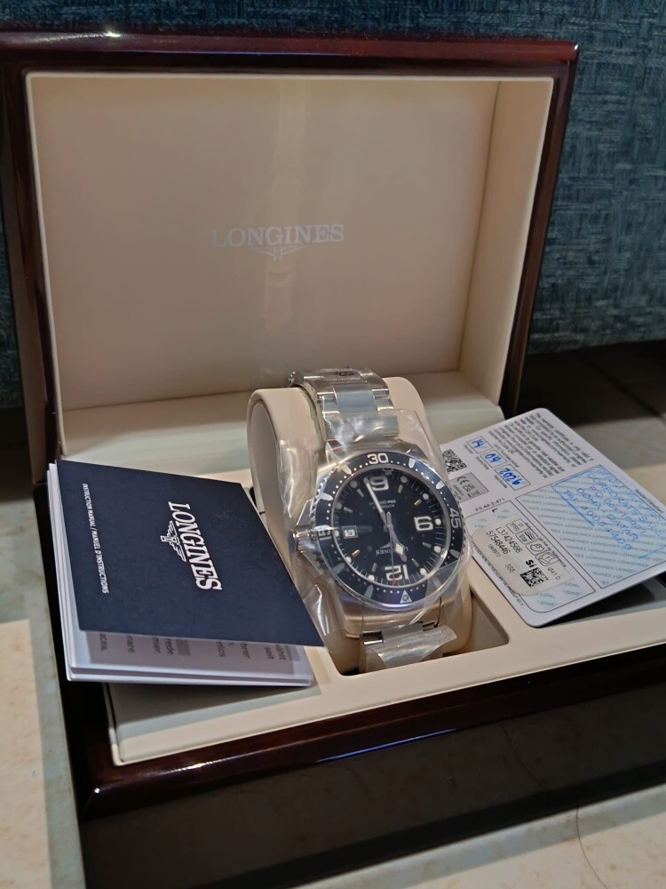 NEW BRAND LONGINES HYDROCONQUEST - 2