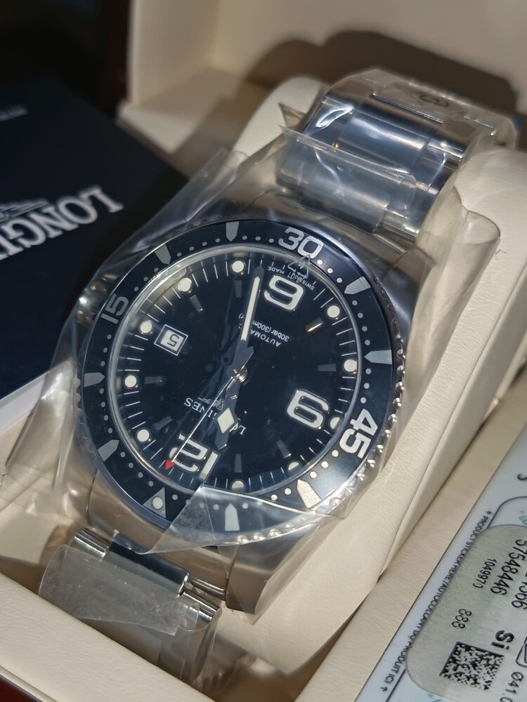 NEW BRAND LONGINES HYDROCONQUEST - 3