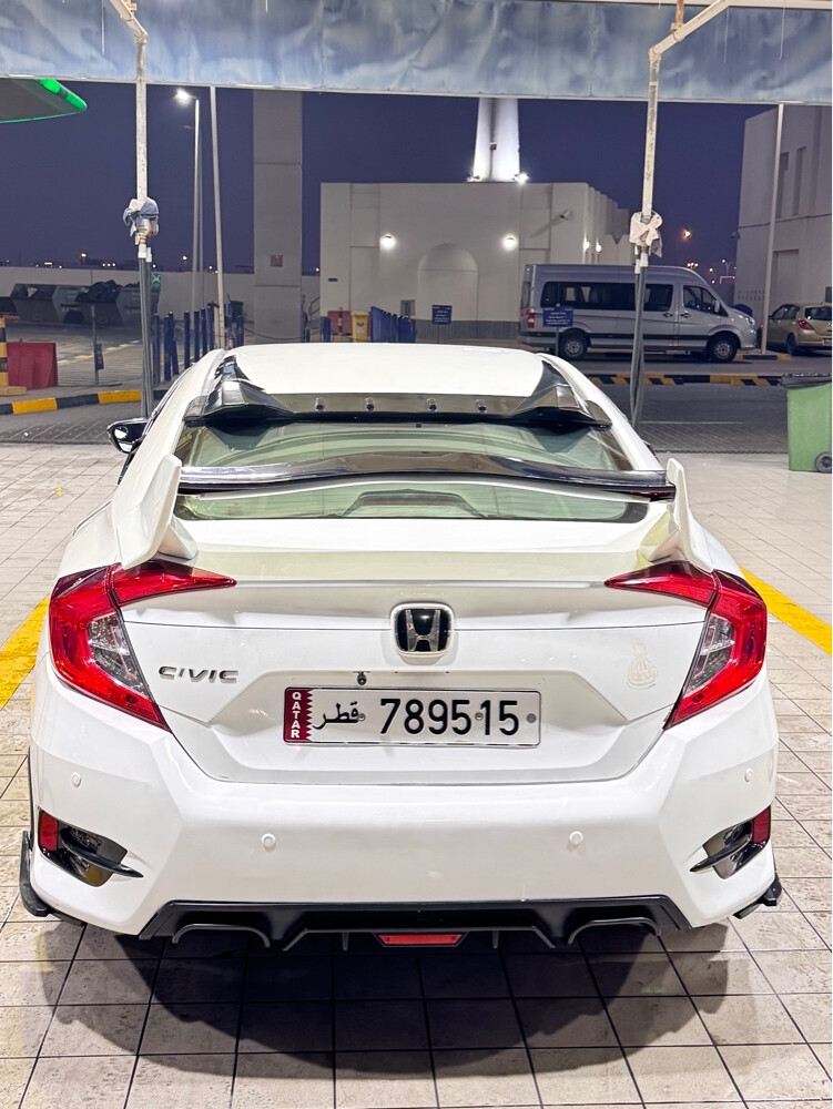 Honda civic 2019  - 3