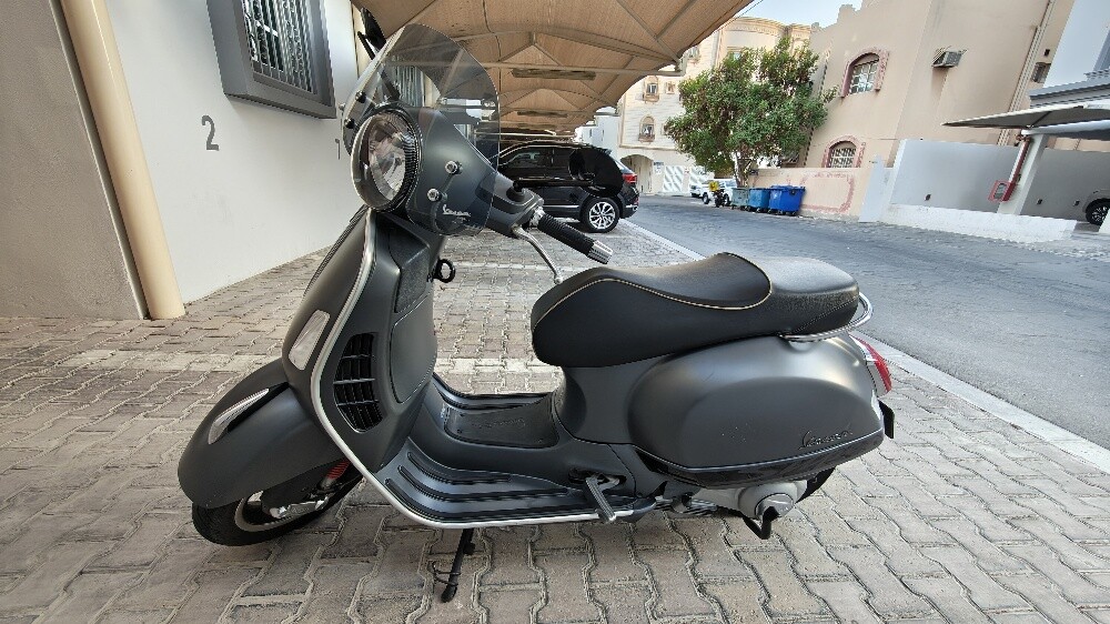 Vespa GTS 300 - 2