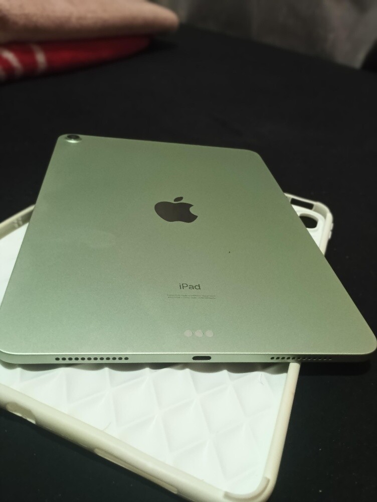 iPad Air 4 generation - 3