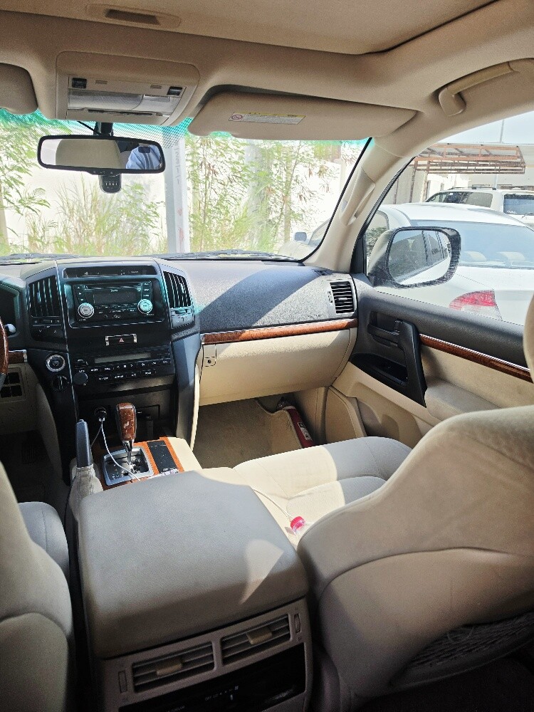 GXR V8 - 12