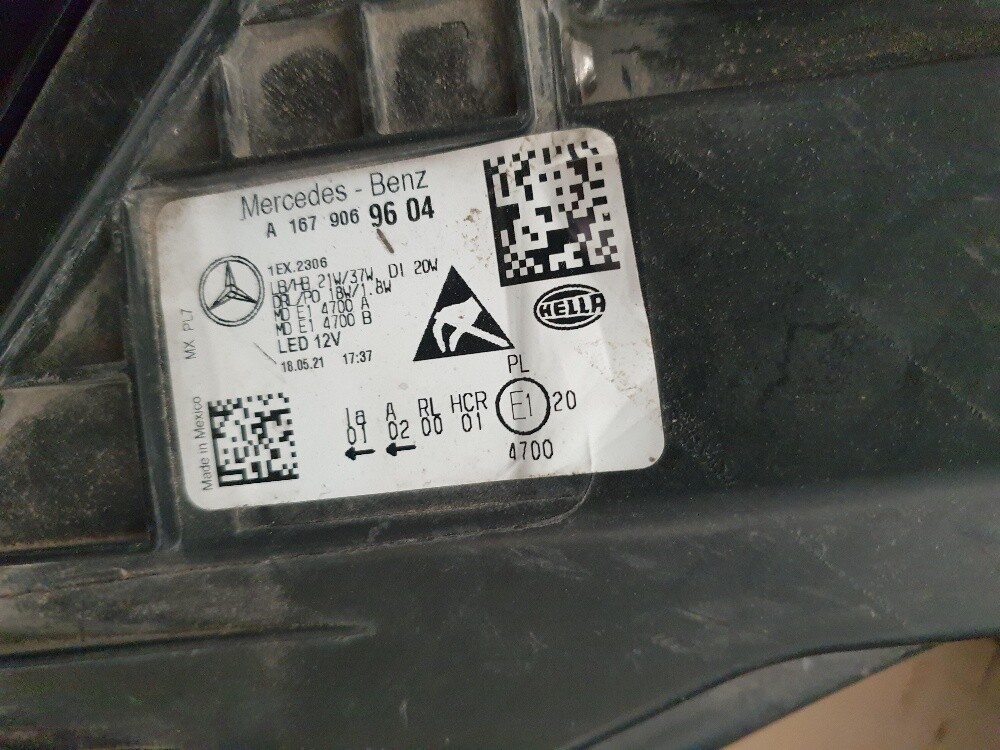 Mercedes benz - 1