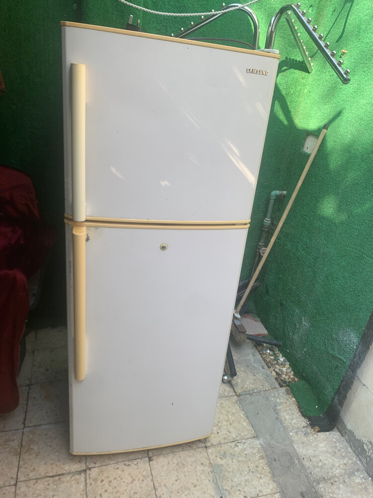 الثلاجة حجم متوسط سعر نهائي  - 2