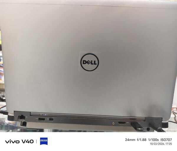 Dell Latitude E7440 Core i7 Laptop - 3
