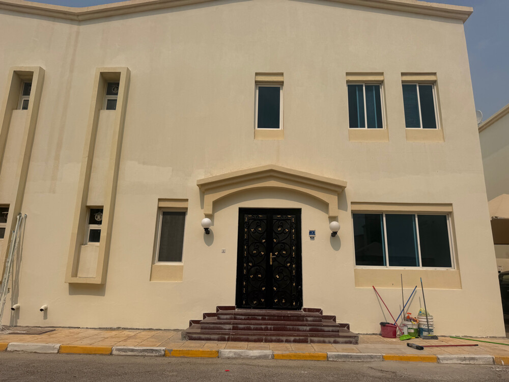 للايجارفيلابالغرافه مجمع4غرف8000 - 1