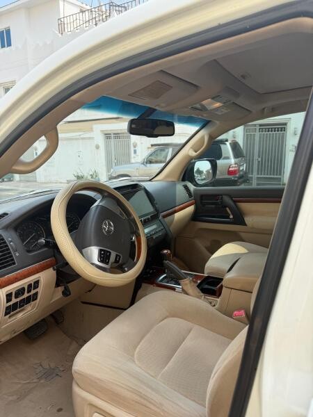 LAND CRUISER GXR V8 2014 256KM QR78 - 3