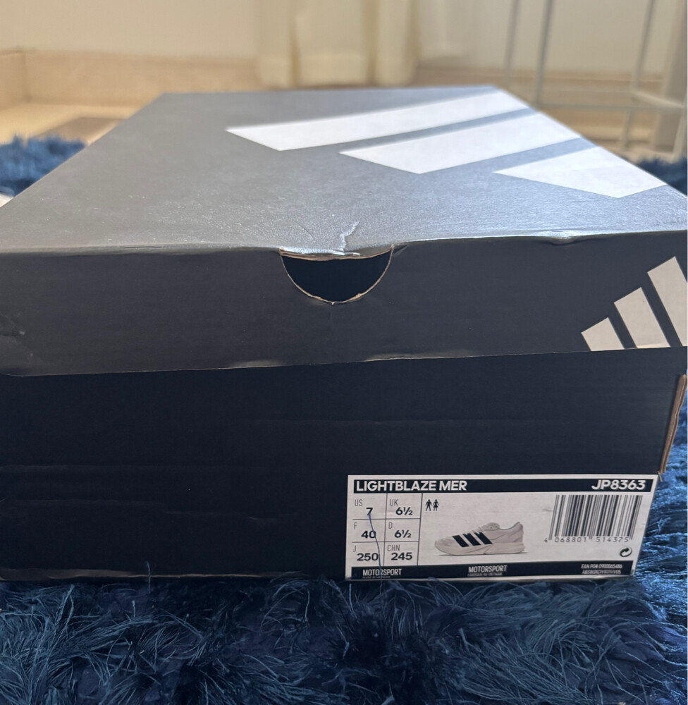 Limited Edition Adidas Merc AMG - 3