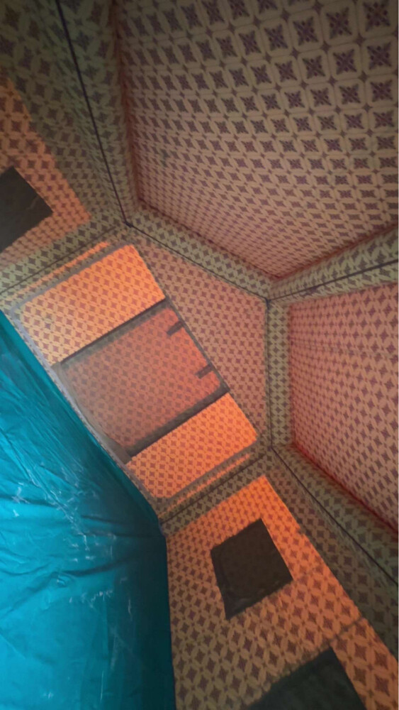 tent for sale only used 7 times  - 10