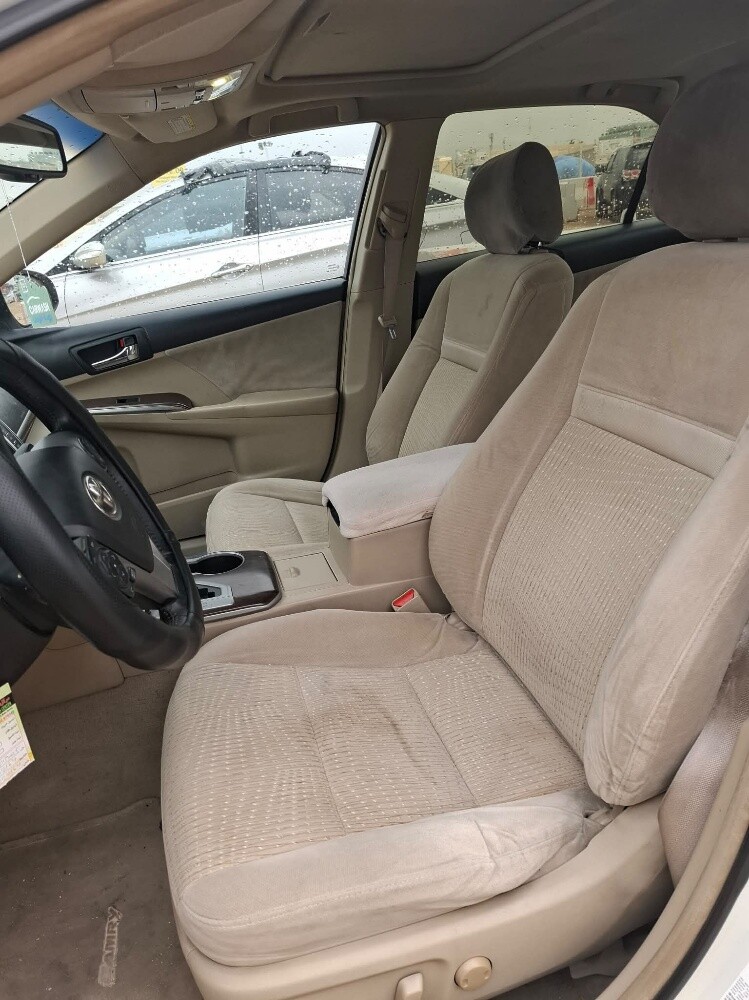 Toyota Camry - 5