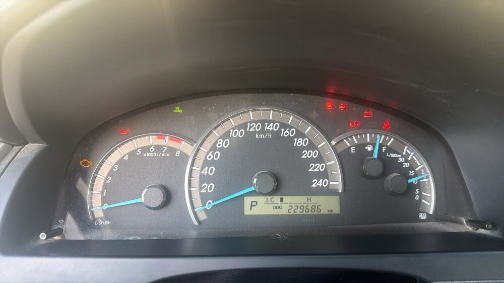 Toyota Camry - 2