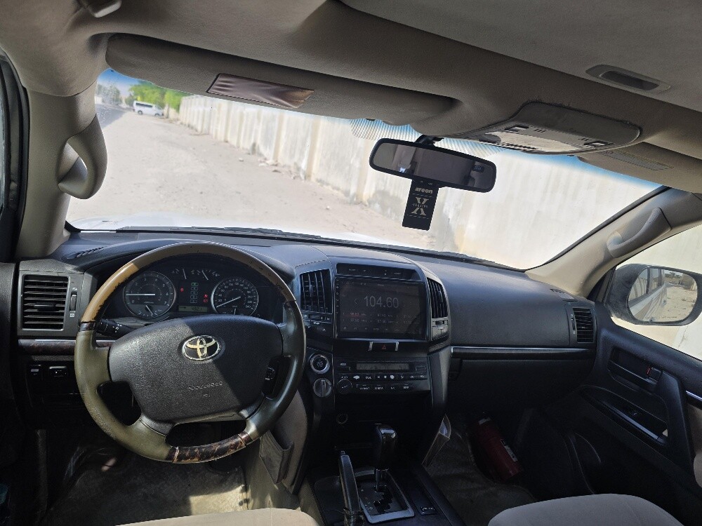 2009 Land cruiser GX V6 - 11