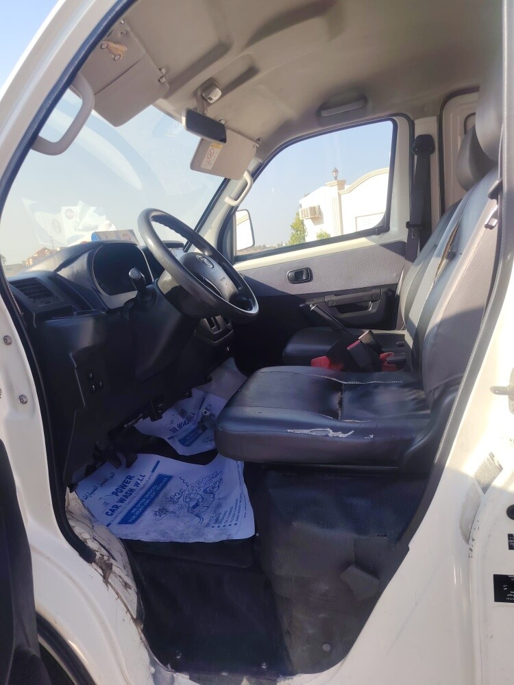 Toyota lite Hiace 2023 - 6