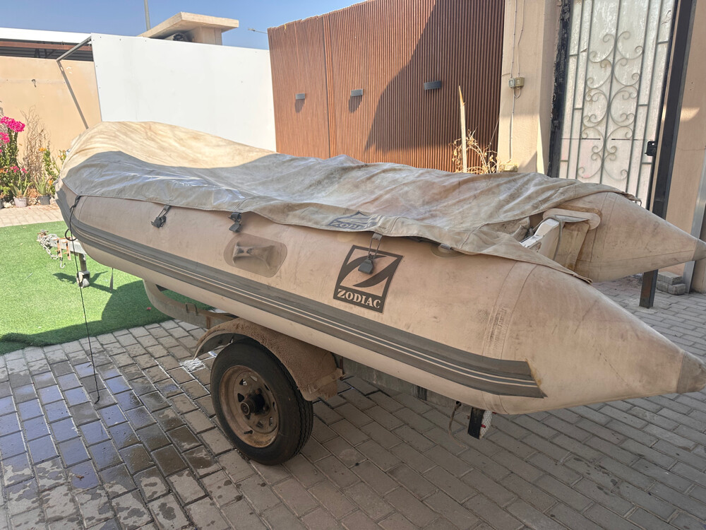 قارب زودياك مع مكينة ياماها - 2