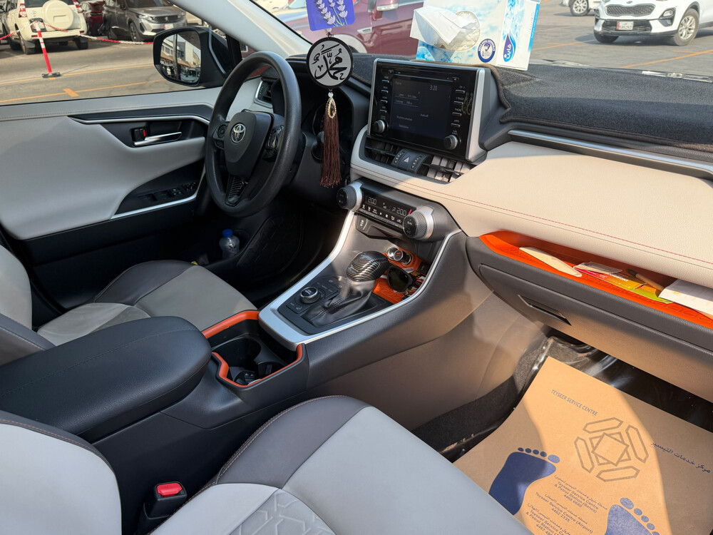Toyota RAV4 2021 Full Option - 5
