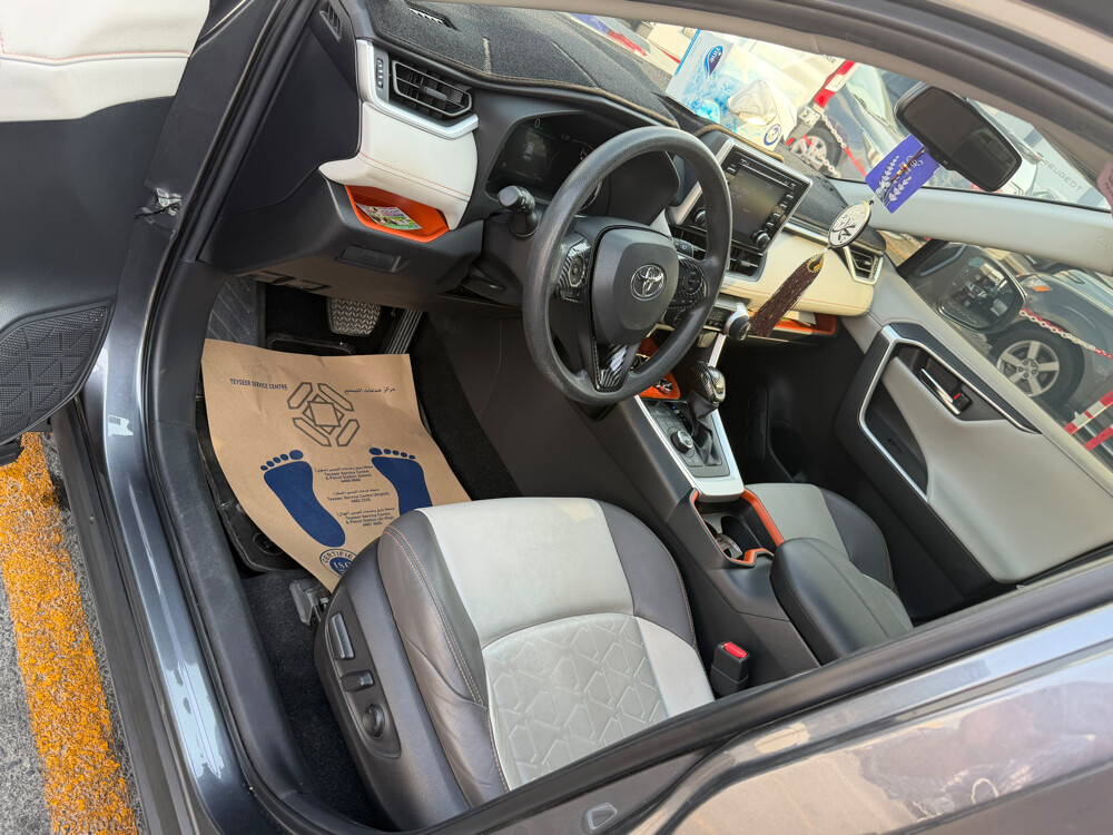 Toyota RAV4 2021 Full Option - 3