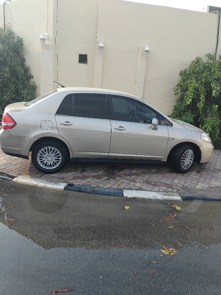 نيسان تيدا - 3