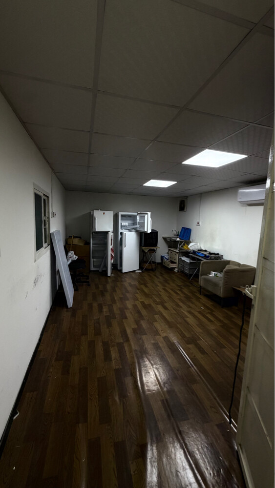 room 4-12 - 2