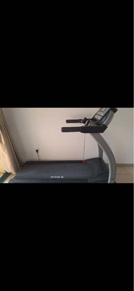 treadmill in perfect condition  - 3