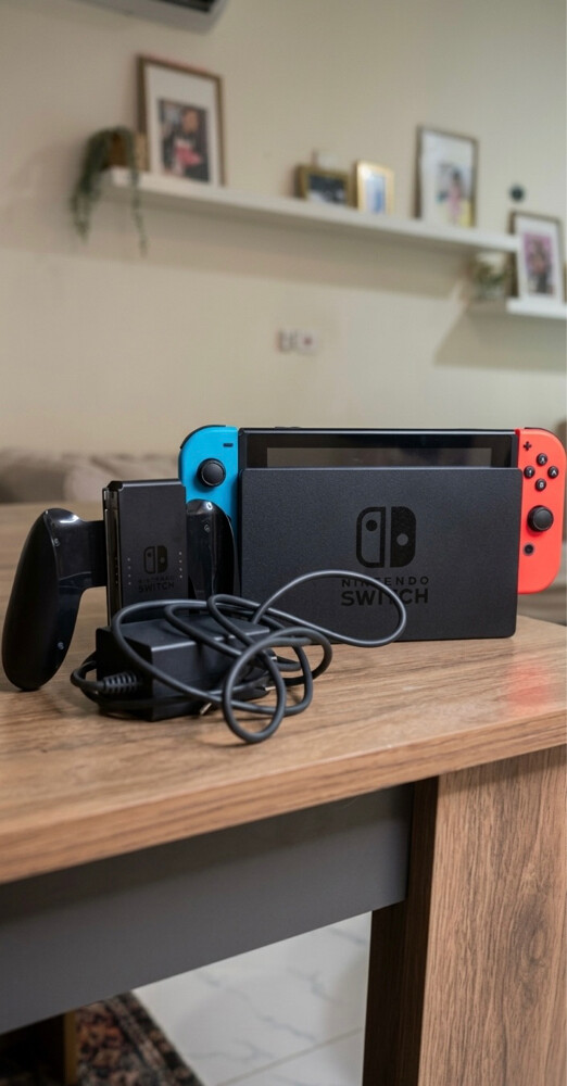 Nintendo switch - 2