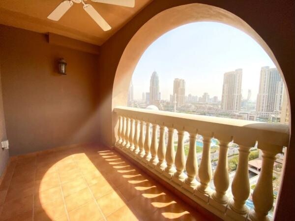 MARINA VIEW 1 BHK | BALCONY - 2