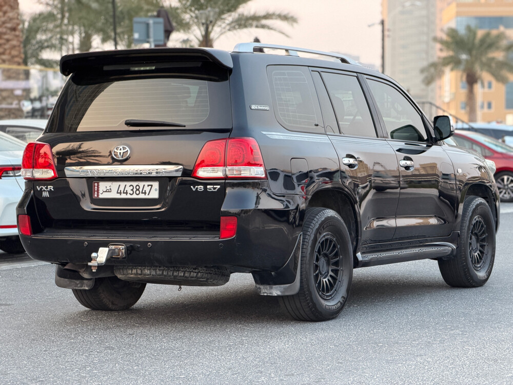 Land Cruiser vxr - 5