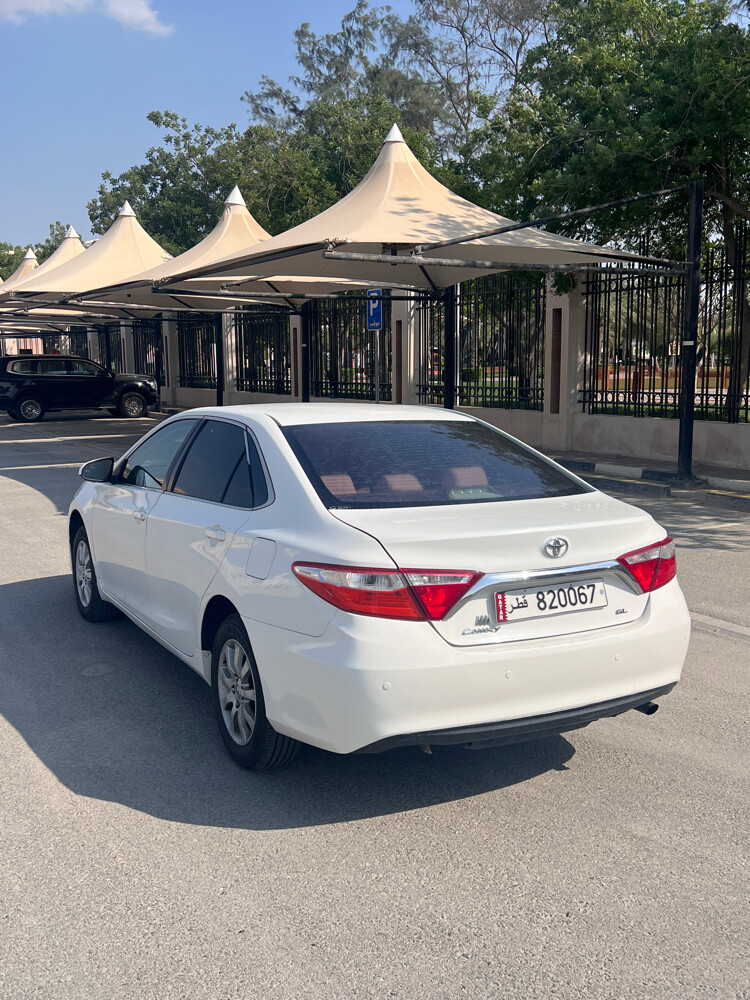 Toyota Camry 2016 - 5