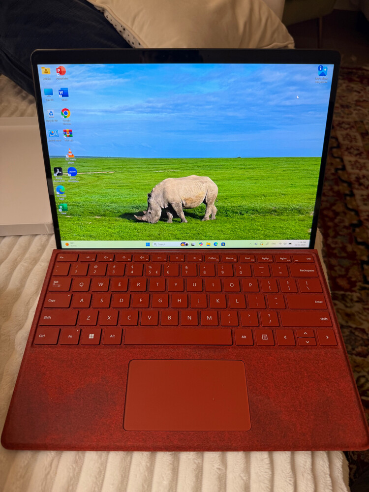 Surface Pro 8 i5 8GB keyboard pen 2 - 1