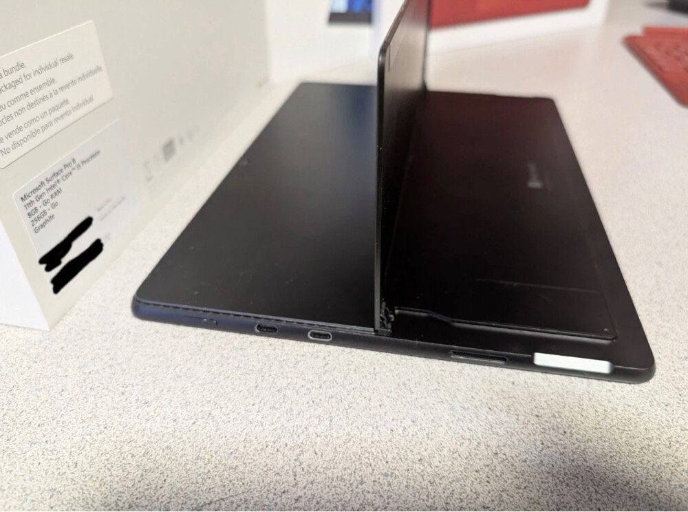 Surface Pro 8 i5 8GB keyboard pen 2 - 3