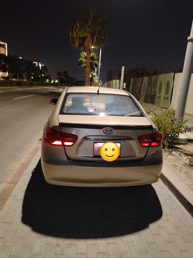 هيونداي إلنترا 2010 - 2