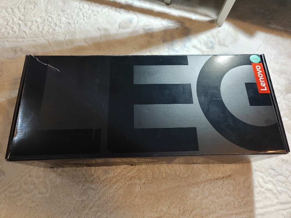 Lenovo Legion Go 1 - 4