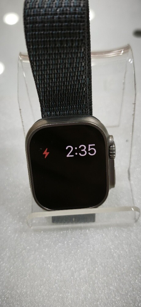 Apple Watch Ultra 1 - 1
