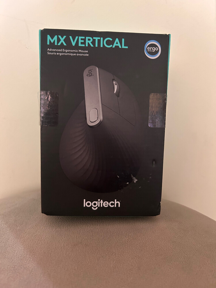Logitech MX Vertical Advanced Ergon - 1
