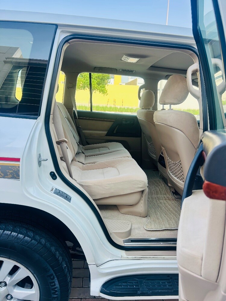 Toyota Land Cruiser GXR V8 2012 - 11