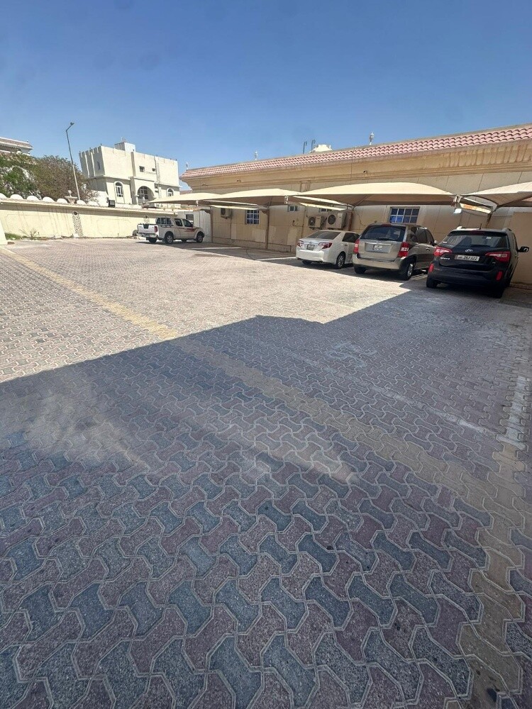 ملحق مدخل خاص مع حوش .. غرفتين وص - 6