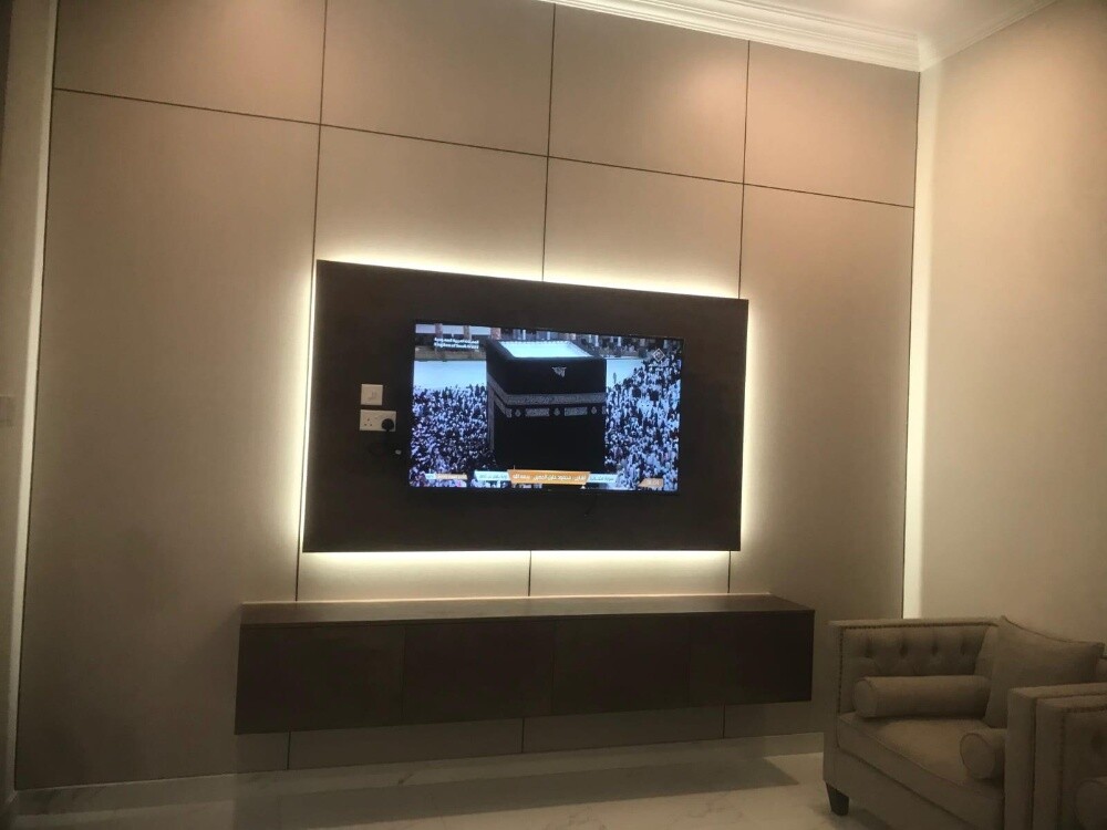 TV decor - 6