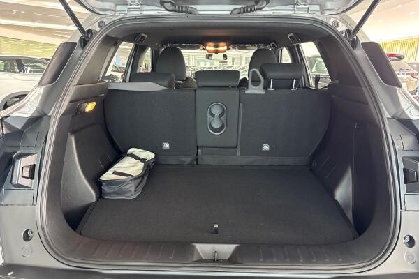 MITSUBISHI XFORCE 1.5L 2026 560 KM - 11