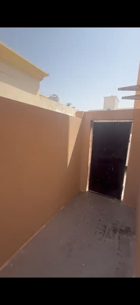 فلا أجار ٧٥٠٠ - 23
