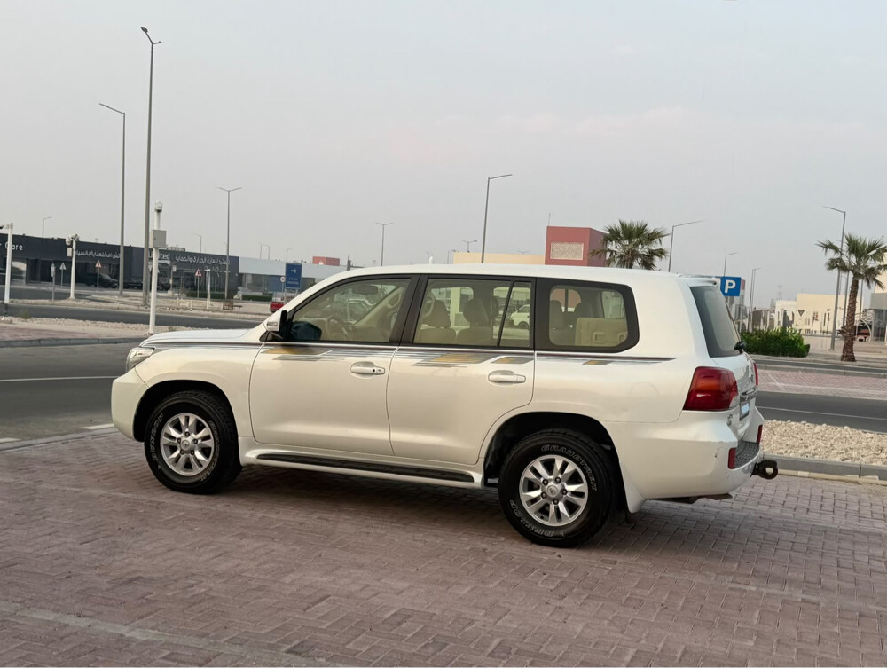 Toyota GX (6-cylinder) 2015 - 4