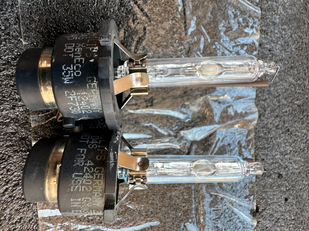 Bulbs with Devices - 5