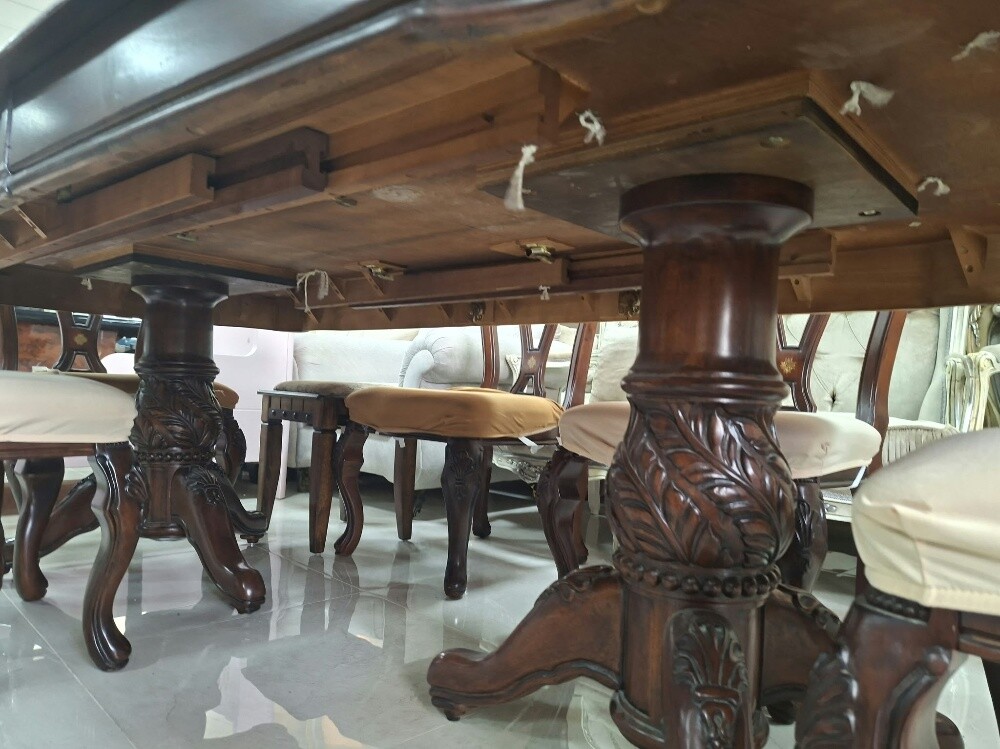 طاولة 6 كراسي بحالة ممتازة - 4