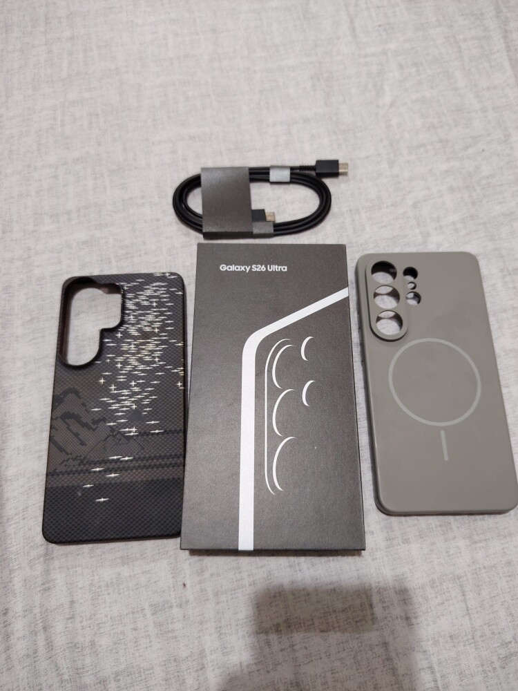 S26 ultra new used only 3months - 4