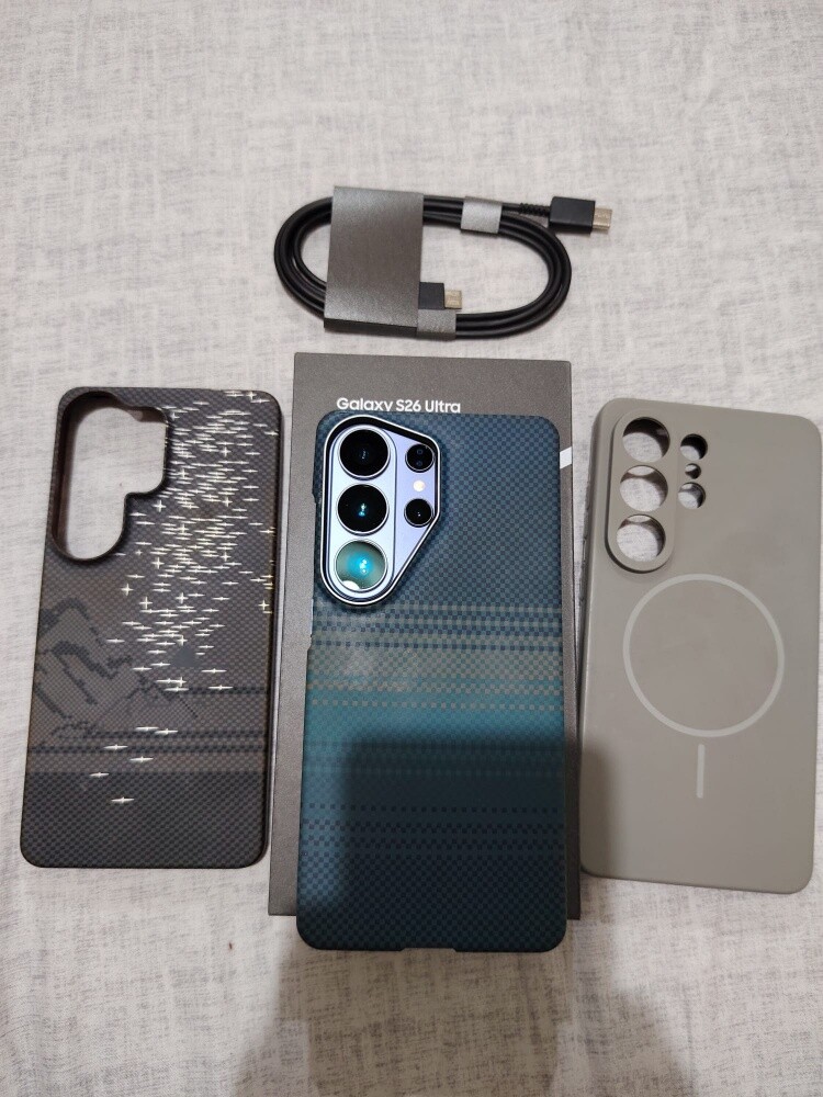 S26 ultra new used only 3months - 2