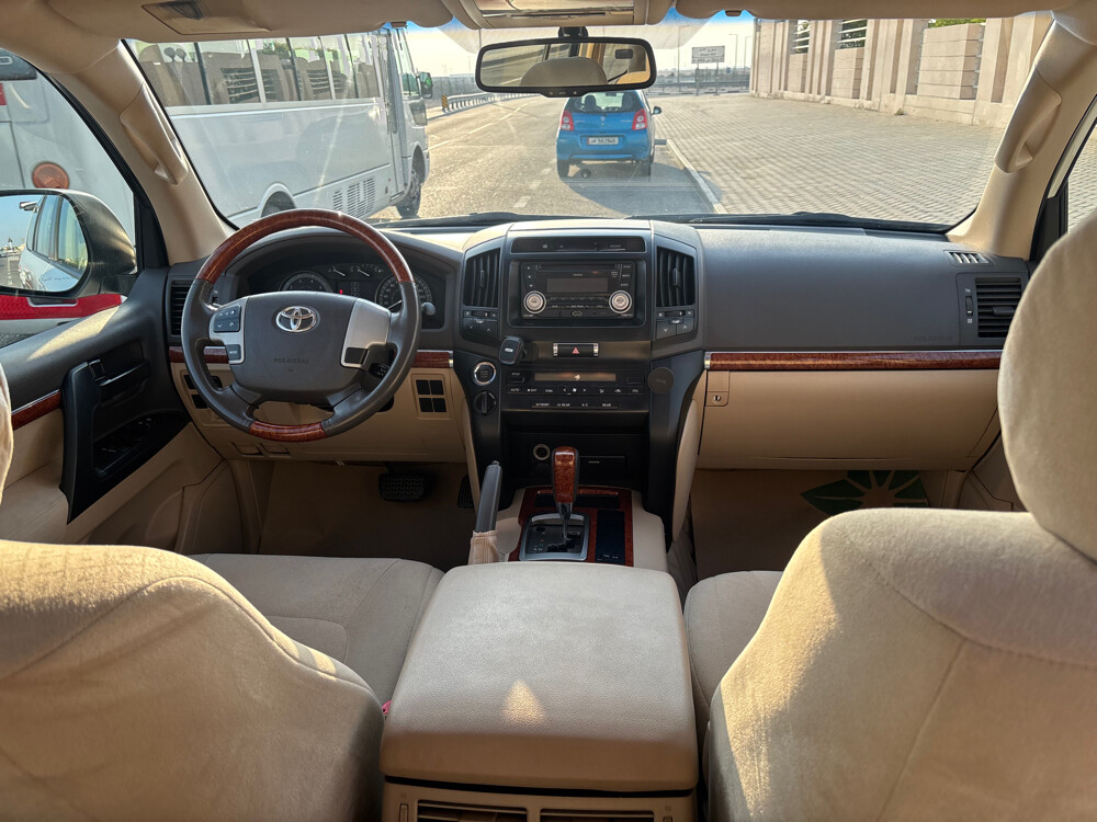 Land Cruiser 2012 GX - 12